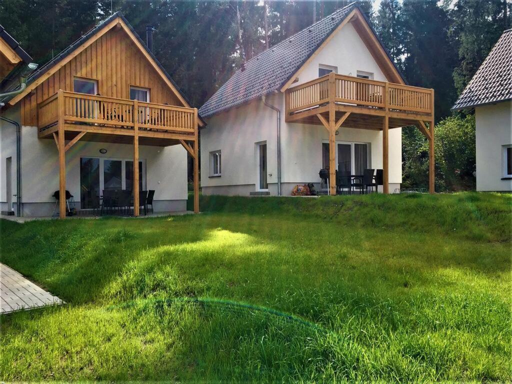 Lipno-Lake Frymburk Exterior photo